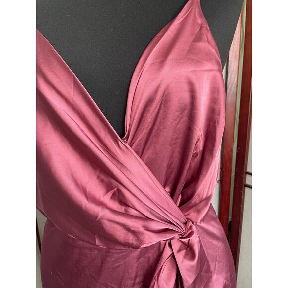 ASTR the Label Dusty Rose Satin Wrap Maxi Dress Size M - Picture 5 of 8